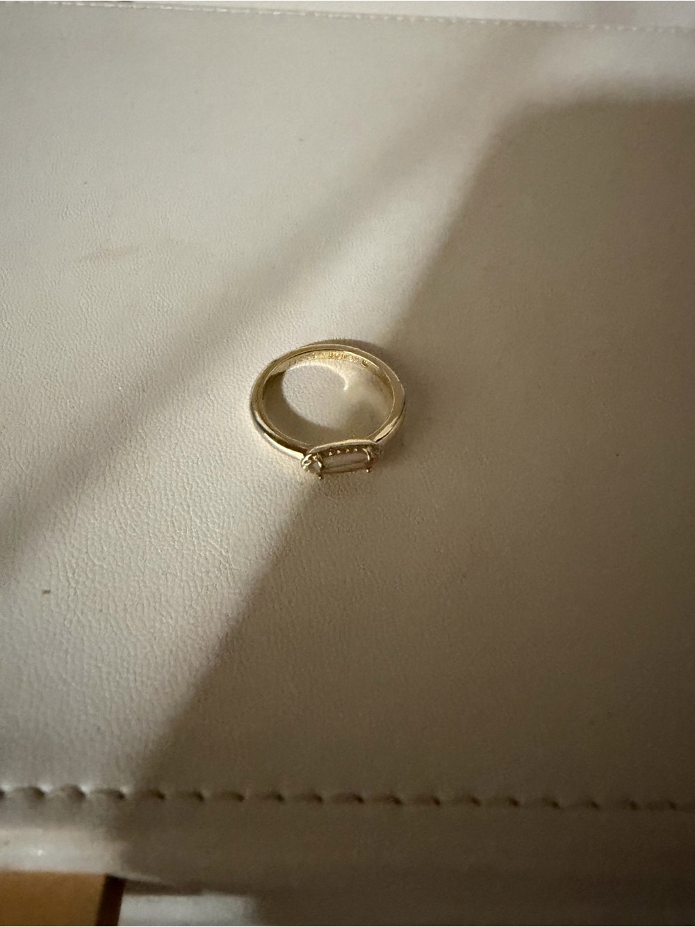 Kendra Scott Gold Horizontal Bar Ring with Pavรฉ
